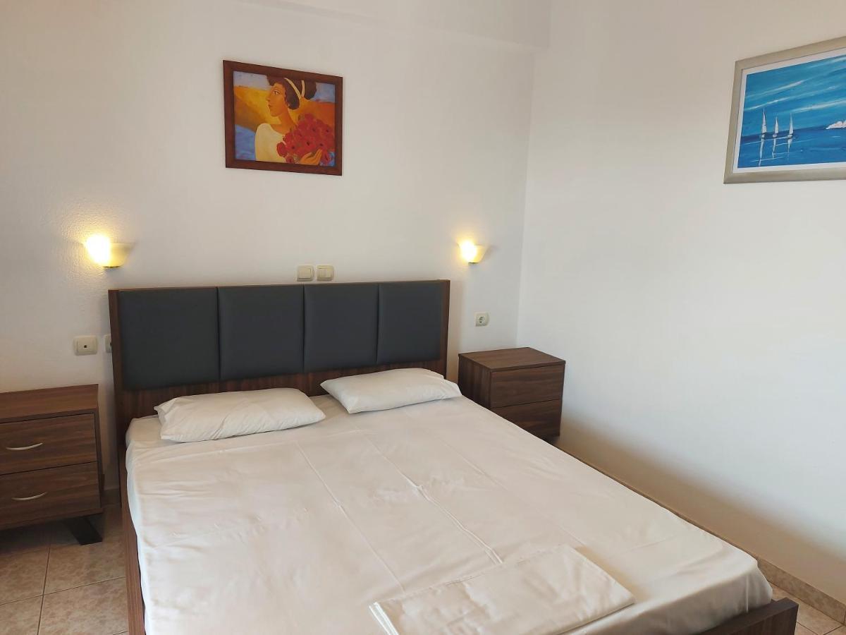 Apocalypsis Studios-Apartments Psakoudia Extérieur photo