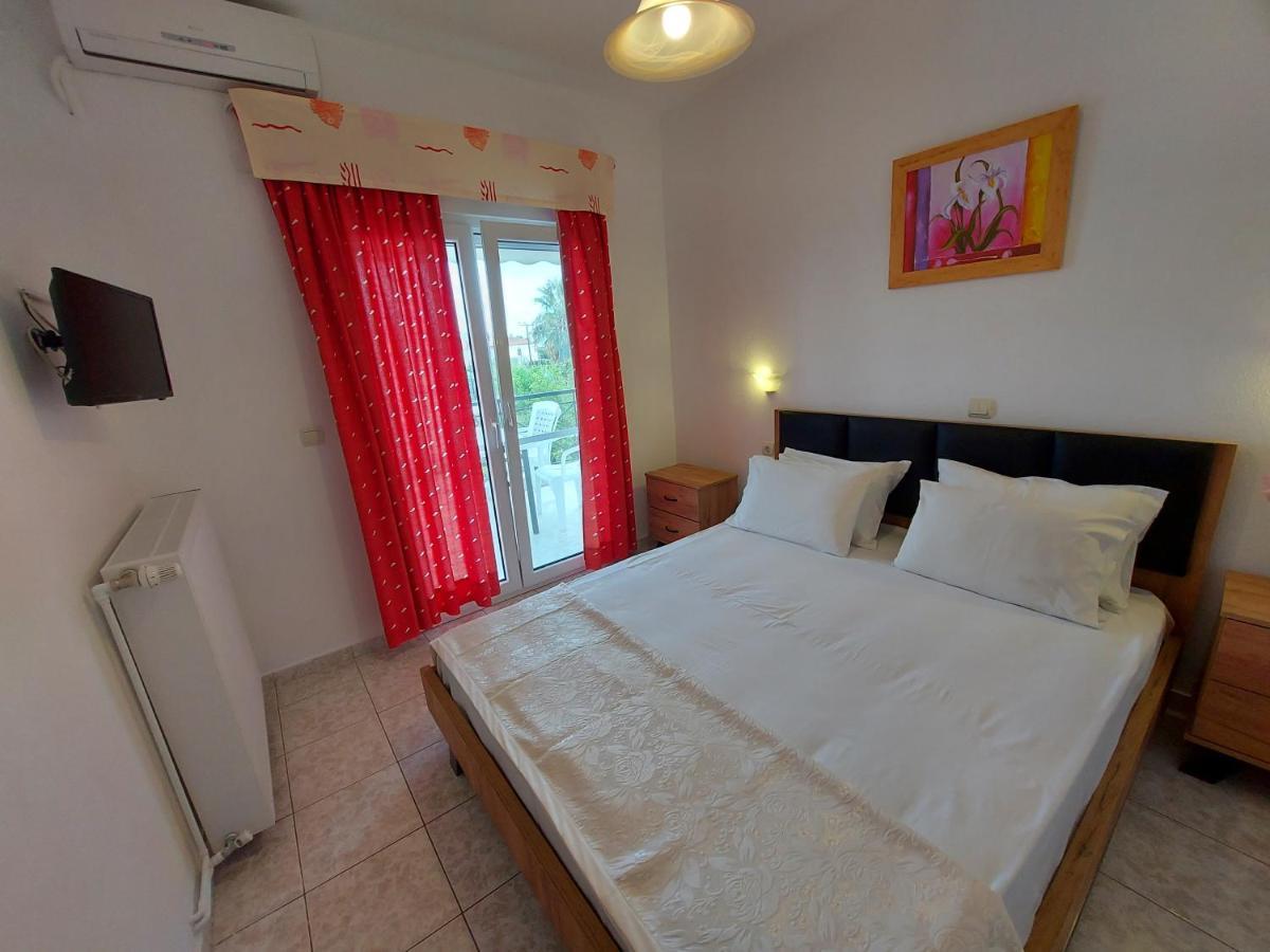 Apocalypsis Studios-Apartments Psakoudia Extérieur photo