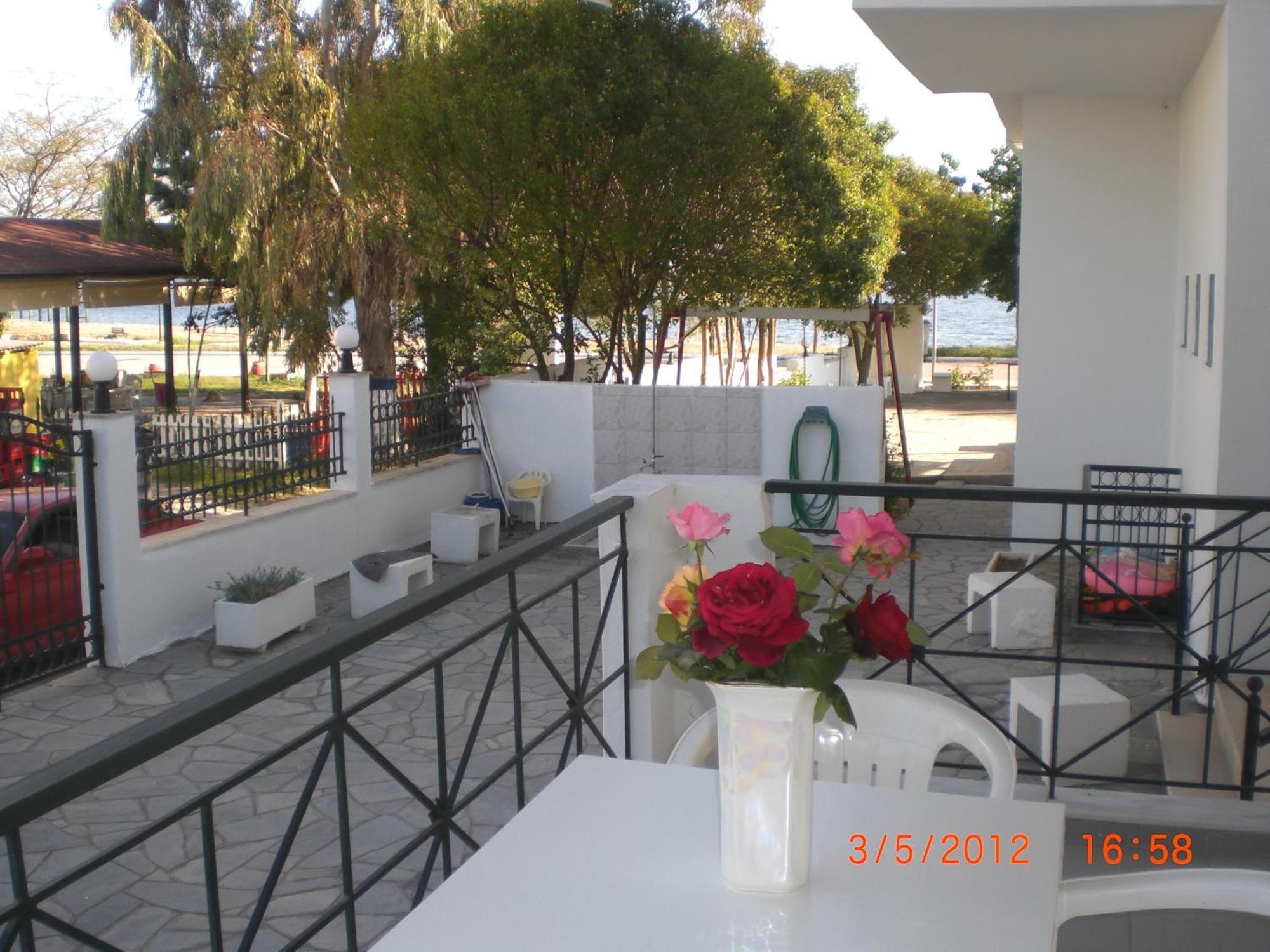 Apocalypsis Studios-Apartments Psakoudia Extérieur photo