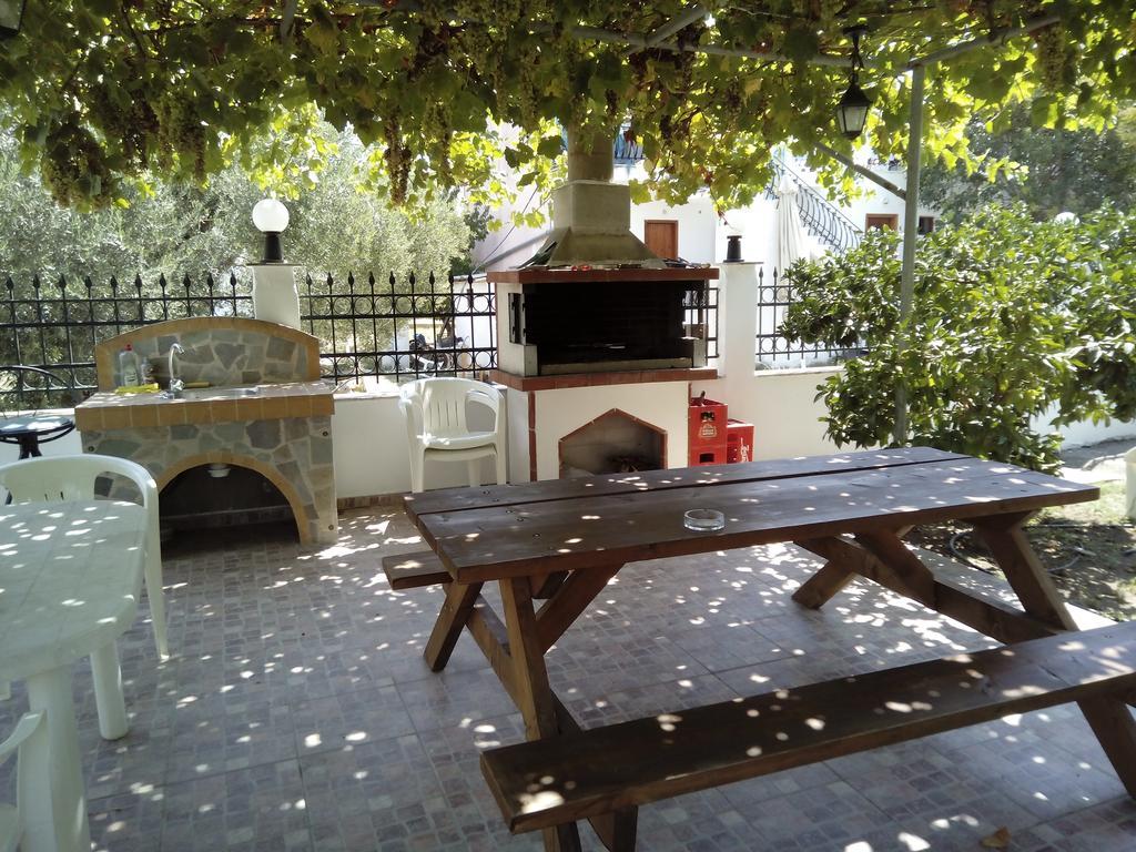 Apocalypsis Studios-Apartments Psakoudia Extérieur photo